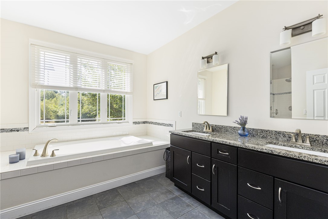 919 Ten Rod Road Exeter, RI 02822 - Photo 21 of 46