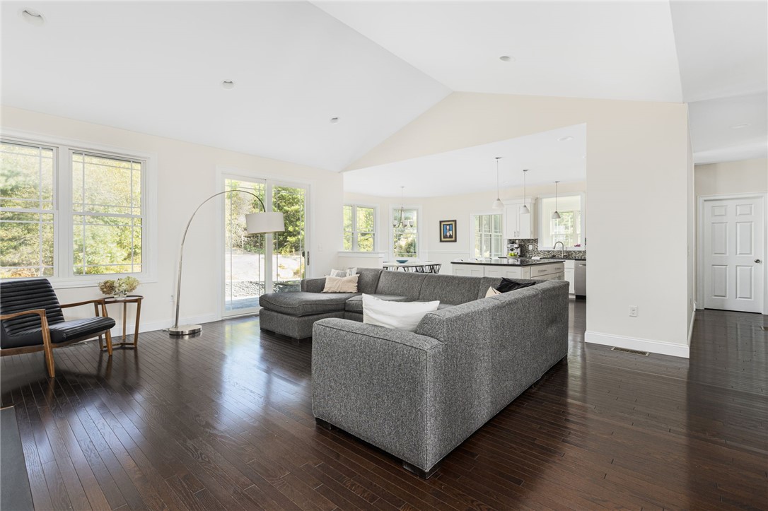 919 Ten Rod Road Exeter, RI 02822 - Photo 6 of 46