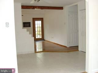115 Border Rock Road Levittown, PA 19057 - Photo 2 of 6 Gallery Image 2