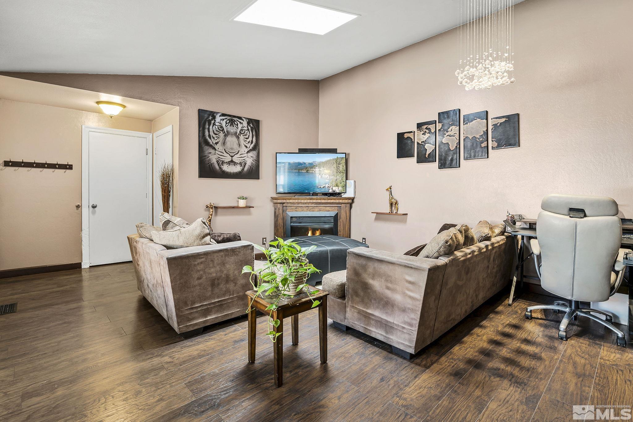 2640 Starks Way Reno, NV 89512 - Photo 5 of 17 Photo 5