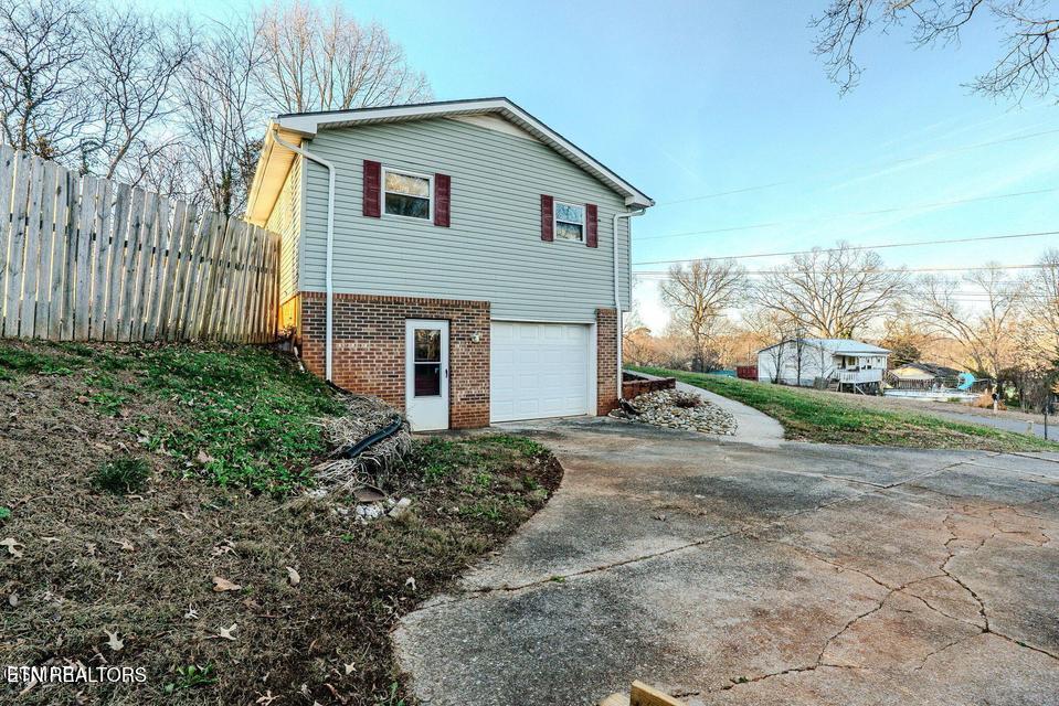 205 Blue Ridge Lane Seymour, TN 37865 - Photo 32 of 46 20260107000759210709000000-o
