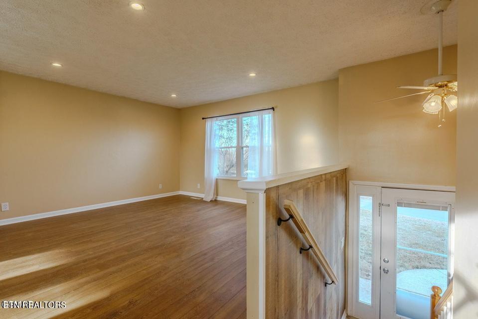 205 Blue Ridge Lane Seymour, TN 37865 - Photo 4 of 46 20260107000734351156000000-o