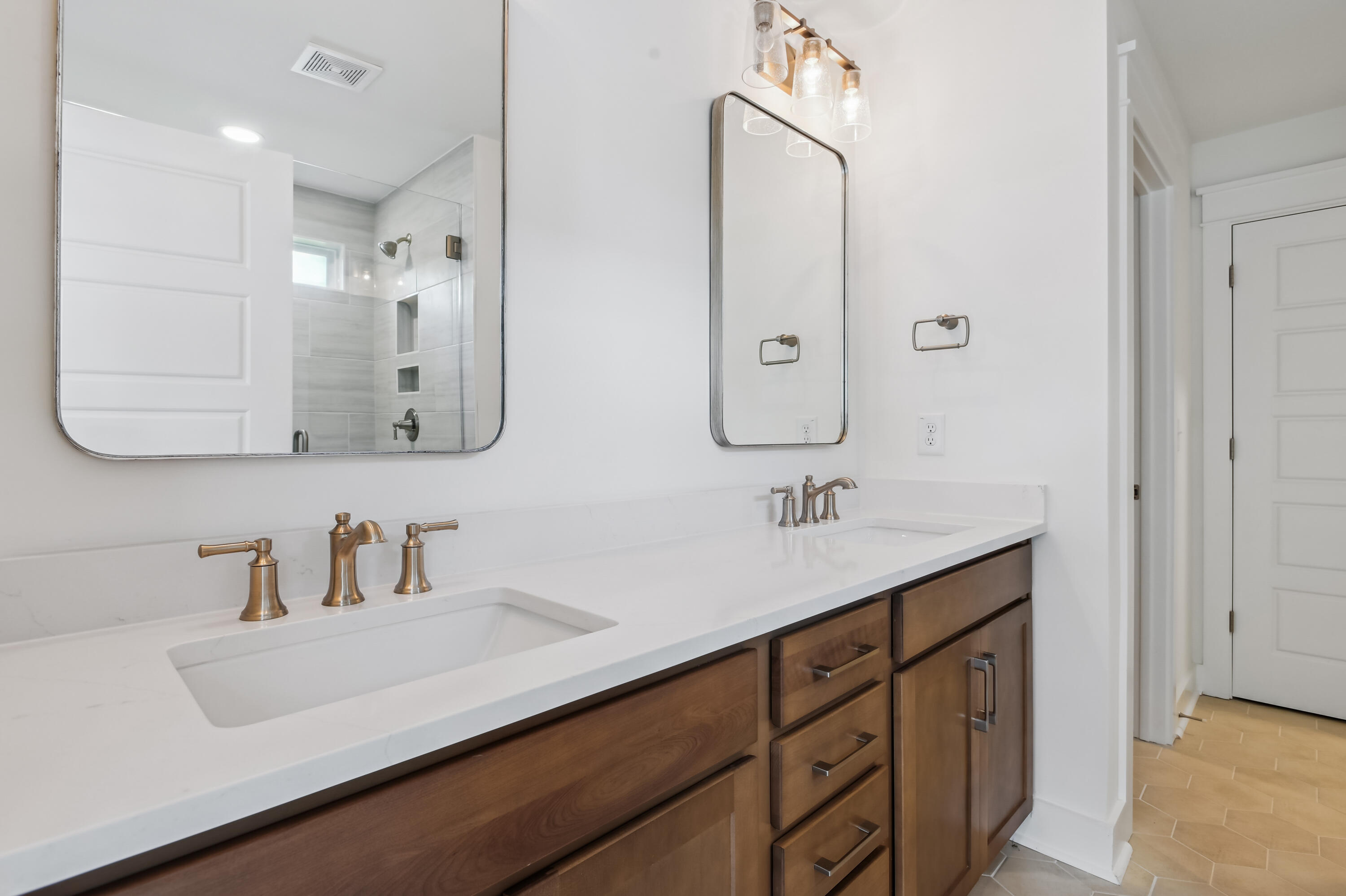 3802 Grateful Road North Charleston, SC 29420 - Photo 21 of 38 interiors-primary_bath-dsc5191