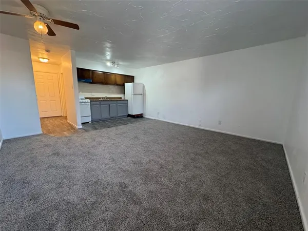 $750 | 515 UTA Boulevard, Unit 205, Arlington, TX 76010