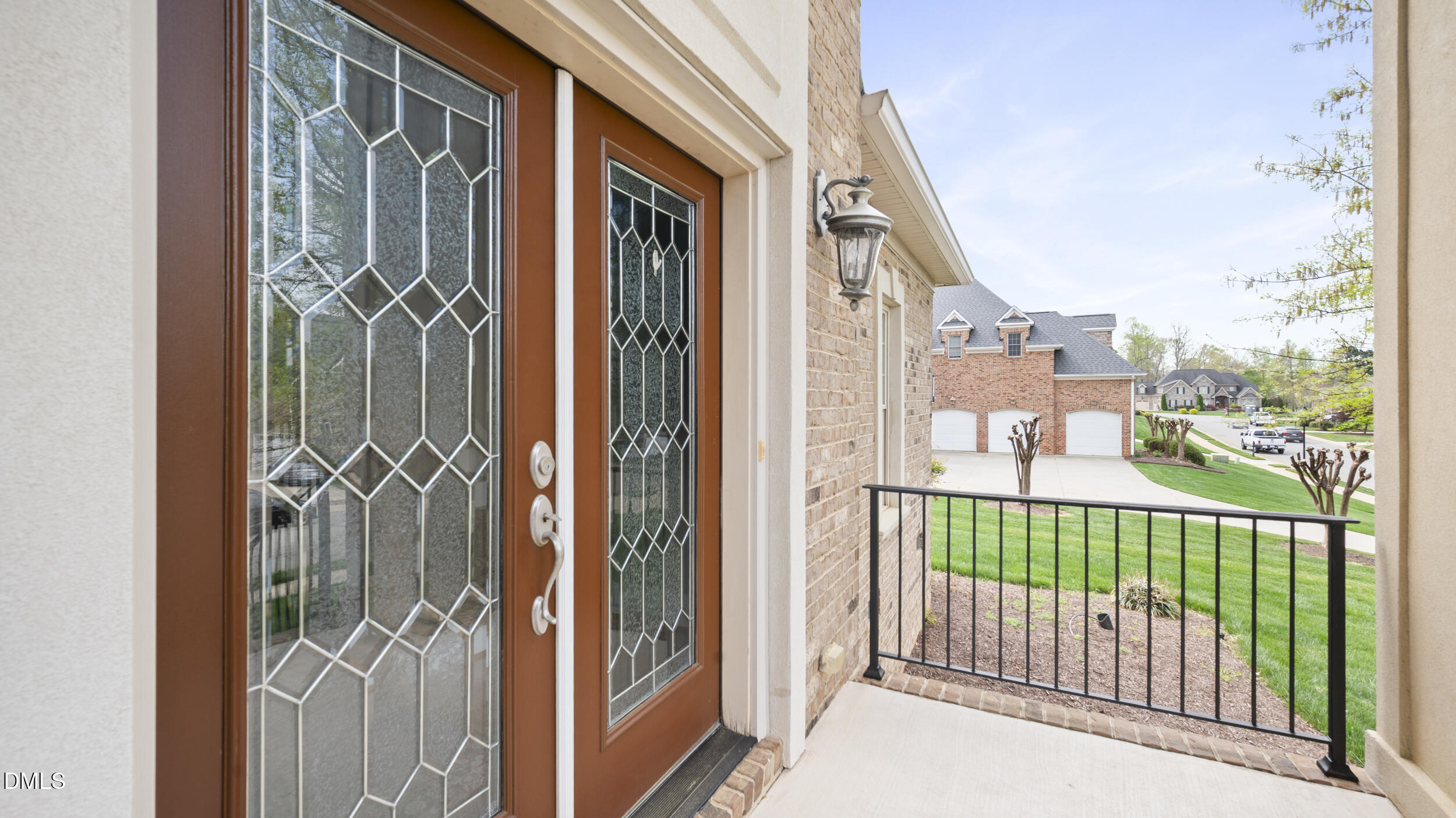 1004 Dunleigh Road Burlington, NC 27215 - Photo 3 of 49 _dsc2939