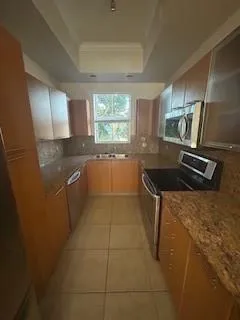 $447,300 | 2337 Vintage Drive, Lighthouse Point, FL 33064