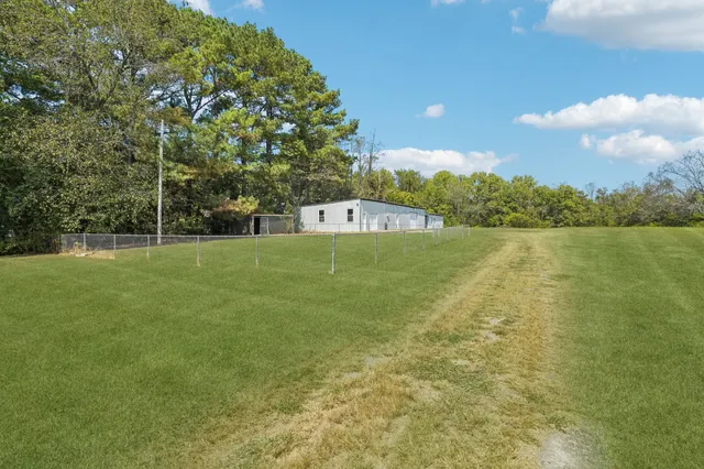 $699,900 | 4449 Washington Road, Greenbrier, TN 37073