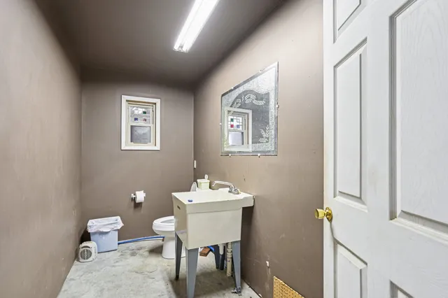 $699,900 | 4449 Washington Road, Greenbrier, TN 37073