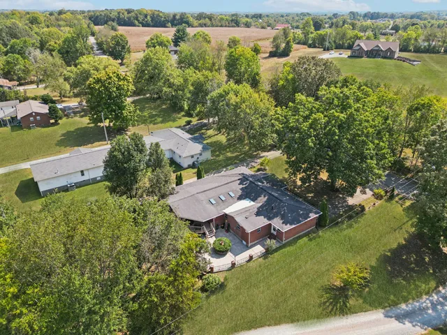 $699,900 | 4449 Washington Road, Greenbrier, TN 37073