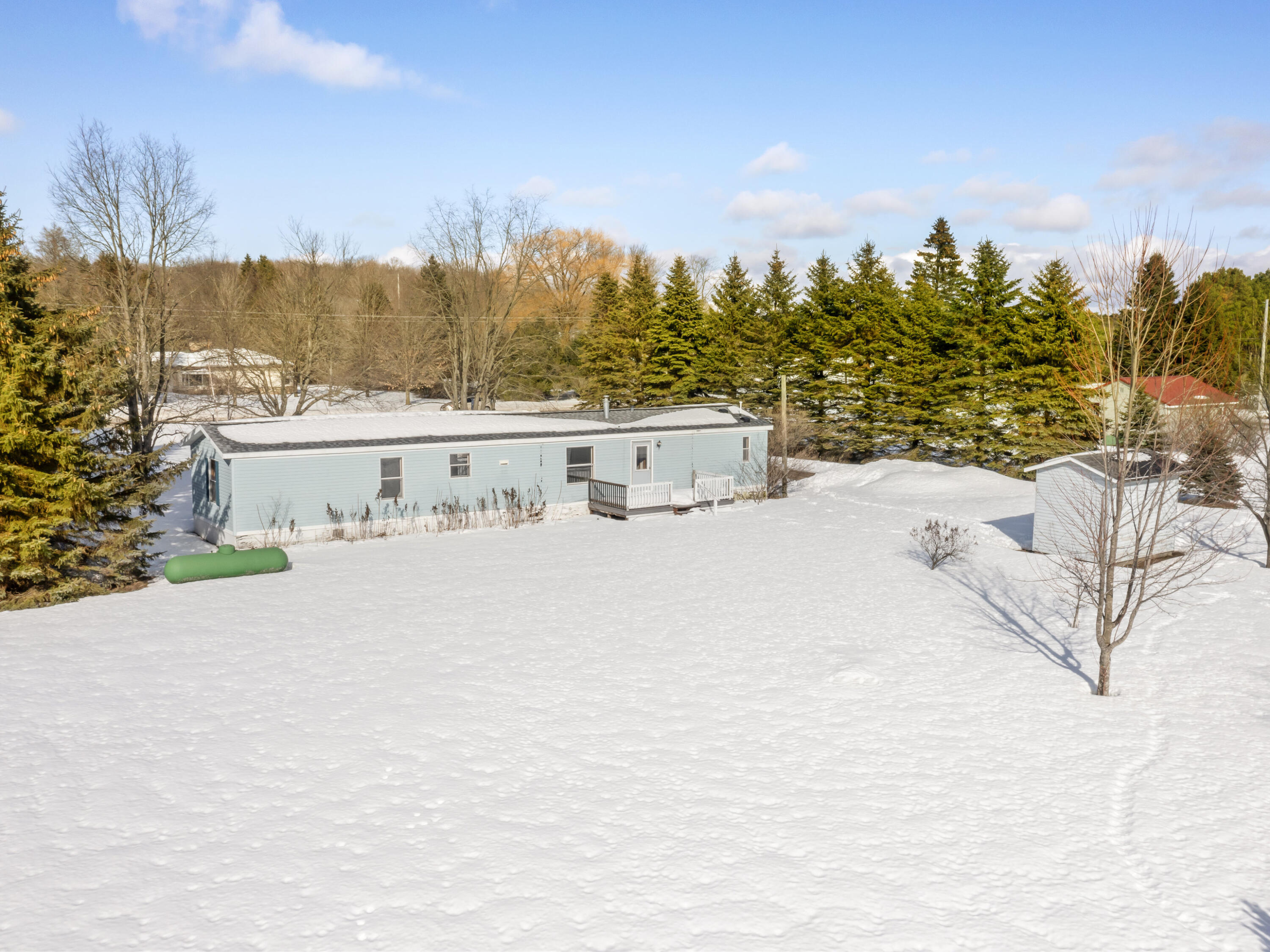 7695 Hoadley Road Benzonia, MI 49616 - Photo 3 of 25 DJI_0449