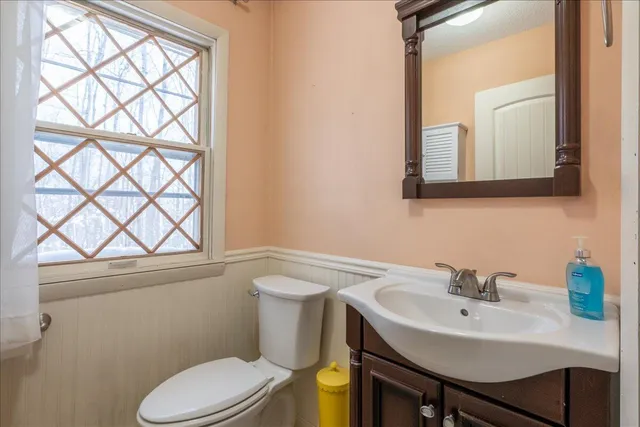 $350,000 | 43 Pinewood Drive, Wiscasset, ME 04578