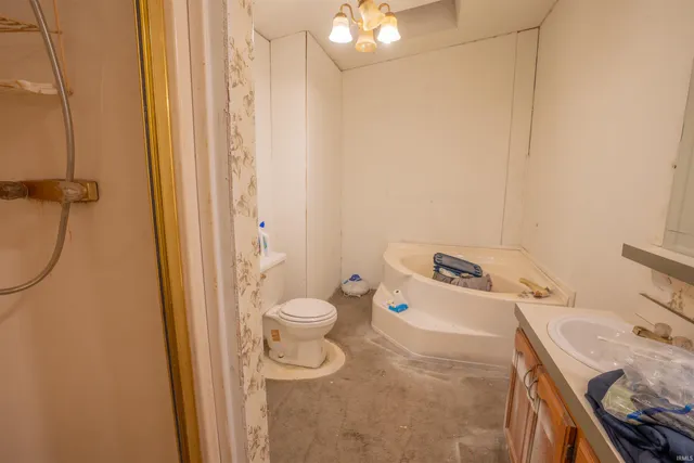 $135,000 | 7162 East Washburn Drive, Monticello, IN 47960