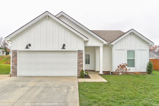 $295,000 | 1245 Helen Court, Boonville, IN 47601