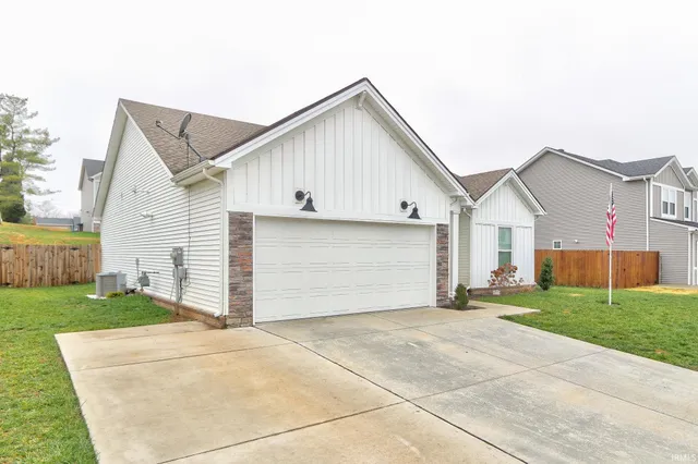 $290,000 | 1245 Helen Court, Boonville, IN 47601