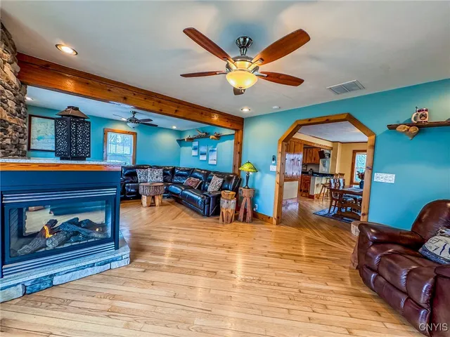 $625,000 | 5017 West Lake Road, Fleming, NY 13021