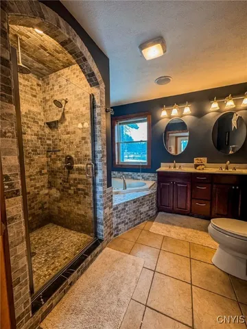 $625,000 | 5017 West Lake Road, Fleming, NY 13021