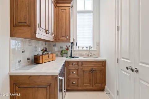 $1,450,000 | 402 Rutherford Court, Lafayette, LA 70503