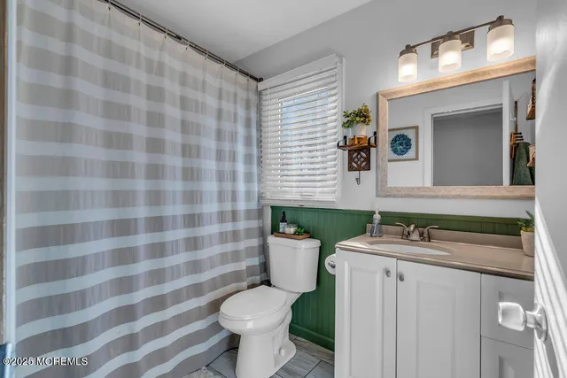 $319,900 | 13 B Emerald Drive, Unit B, Barnegat, NJ 08005