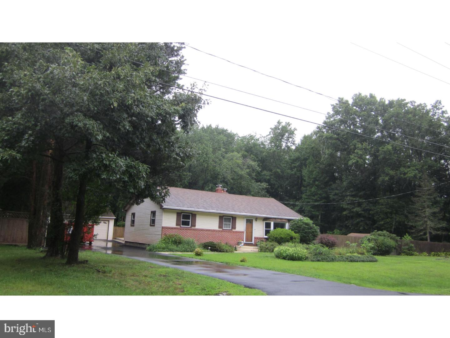 2926 Frazer Road Newark, DE 19702 - Photo 1 of 24 Exterior Front