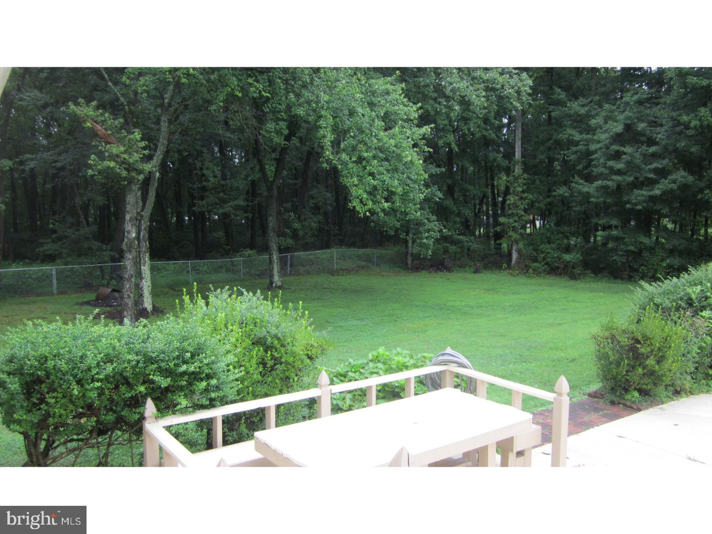 2926 Frazer Road Newark, DE 19702 - Photo 11 of 24 Deck