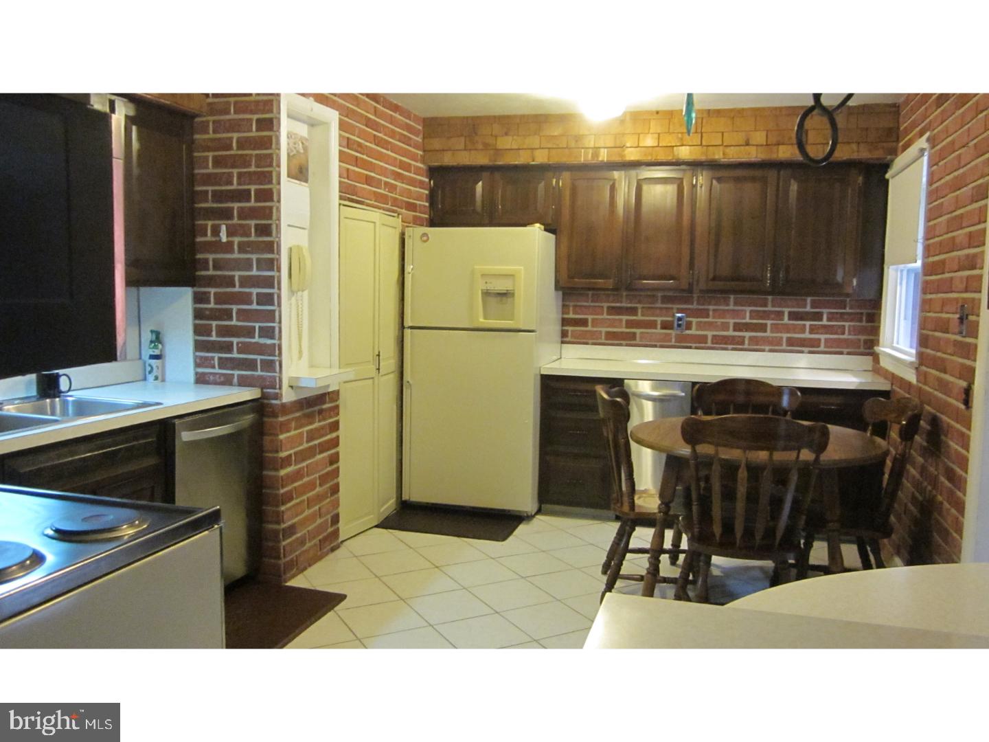 2926 Frazer Road Newark, DE 19702 - Photo 12 of 24 Kitchen
