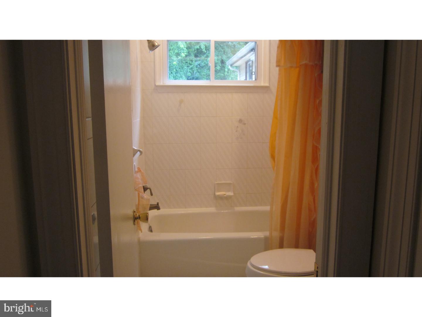 2926 Frazer Road Newark, DE 19702 - Photo 20 of 24 Bathroom
