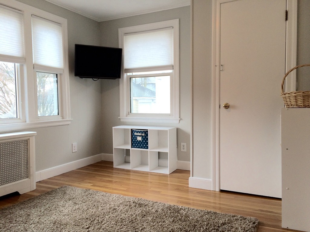 37 Garnet Road Boston, MA 02132 - Photo 17 of 21 Gallery Image 17