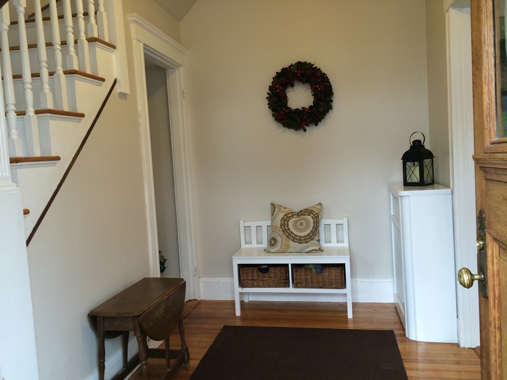 37 Garnet Road Boston, MA 02132 - Photo 4 of 21 Gallery Image 4