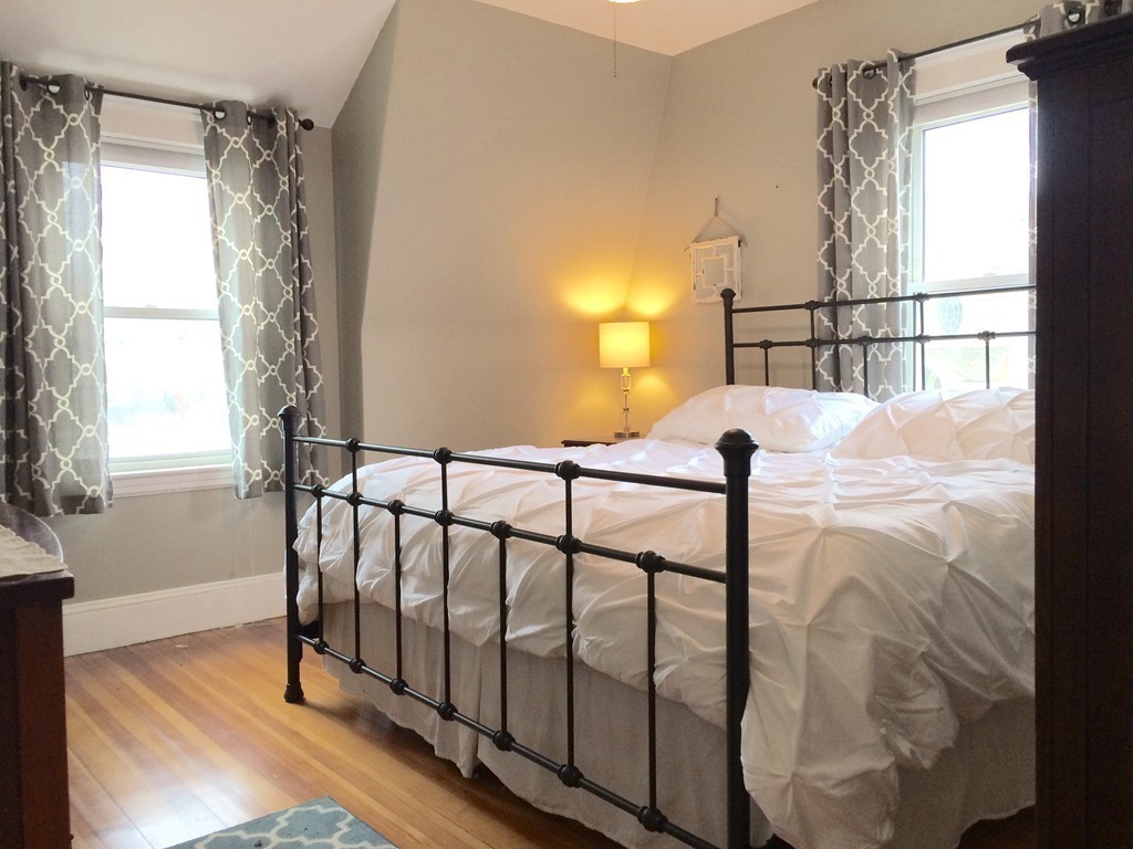 37 Garnet Road Boston, MA 02132 - Photo 10 of 21 Gallery Image 10
