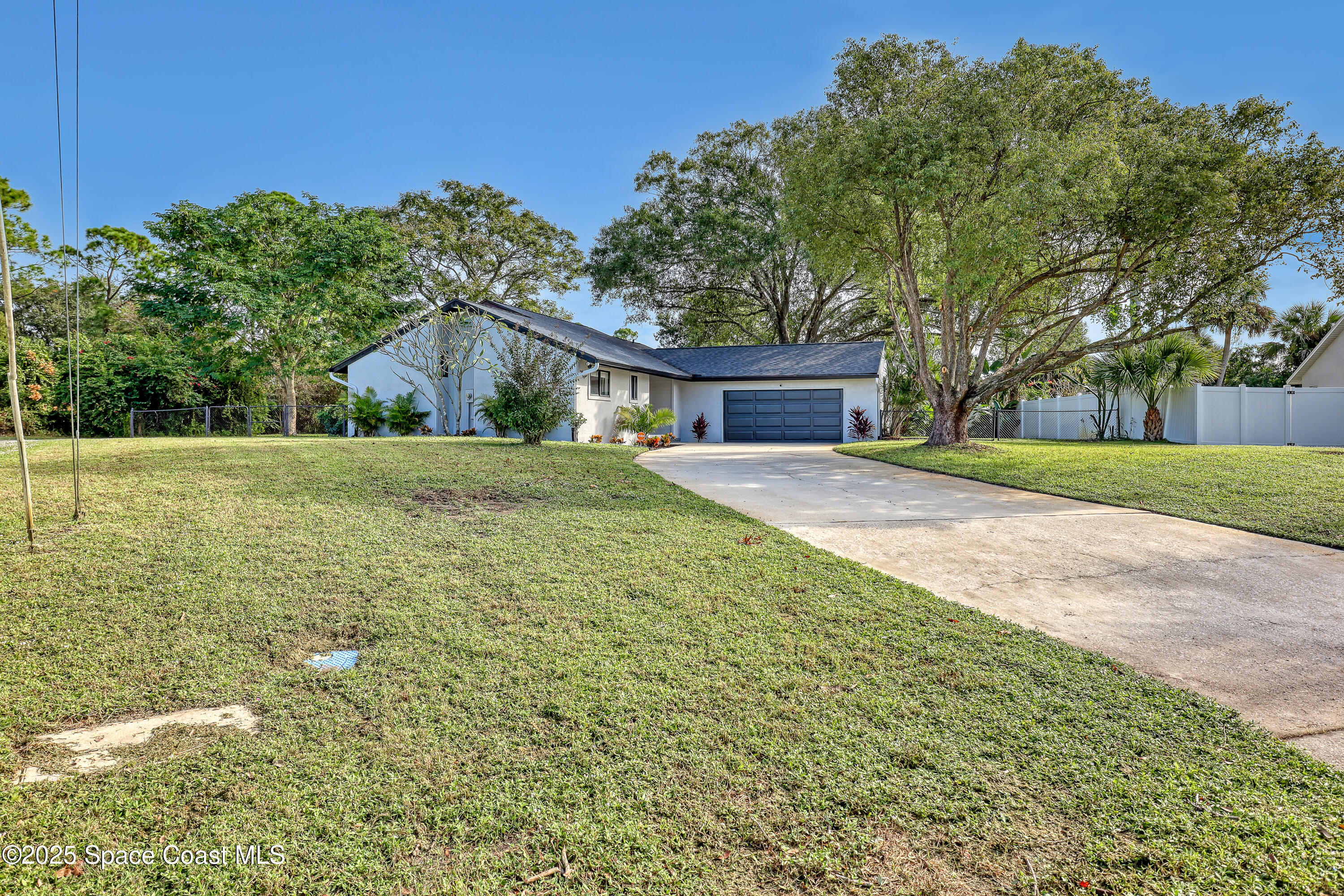 6897 Cecil Road Cocoa, FL 32927 - Photo 5 of 60 6897 Cecil (3)