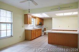4 Miramar Road Stuart, FL 34996 - Photo 11 of 33 breakfast area to kitchen