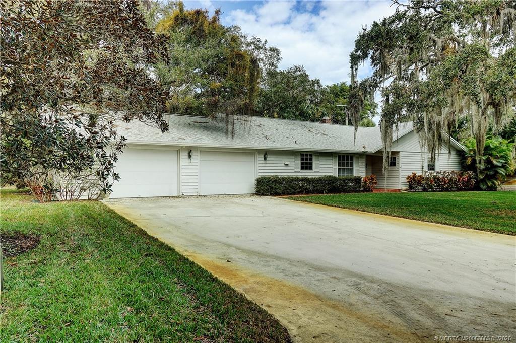 4 Miramar Road Sewall's Point, FL 34996 - Photo 10 of 31