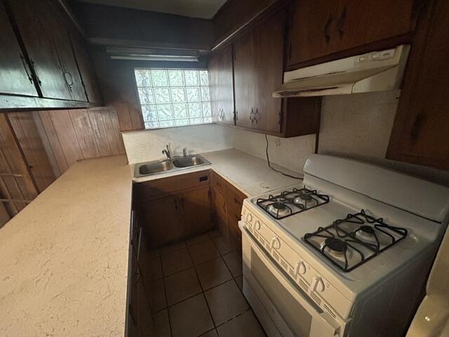 2402 26th Street Lubbock, TX 79411 - Photo 20 of 38 IMG_4513