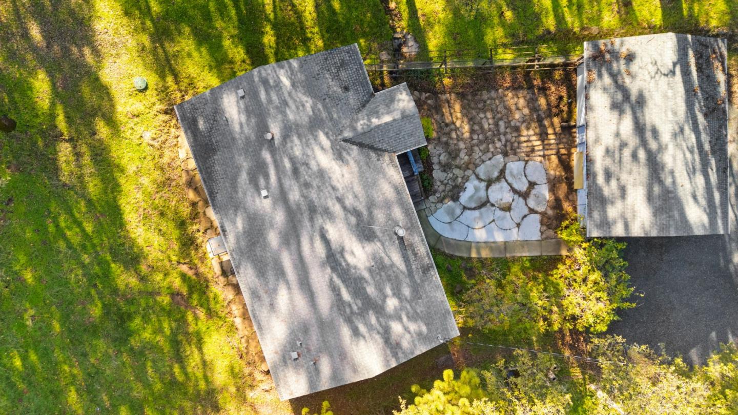 19307 Ferretti Road Groveland, CA 95321 - Photo 28 of 33 a view of yard