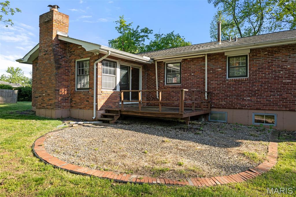 219 Barker Lane Ballwin, MO 63021 - Photo 37 of 56