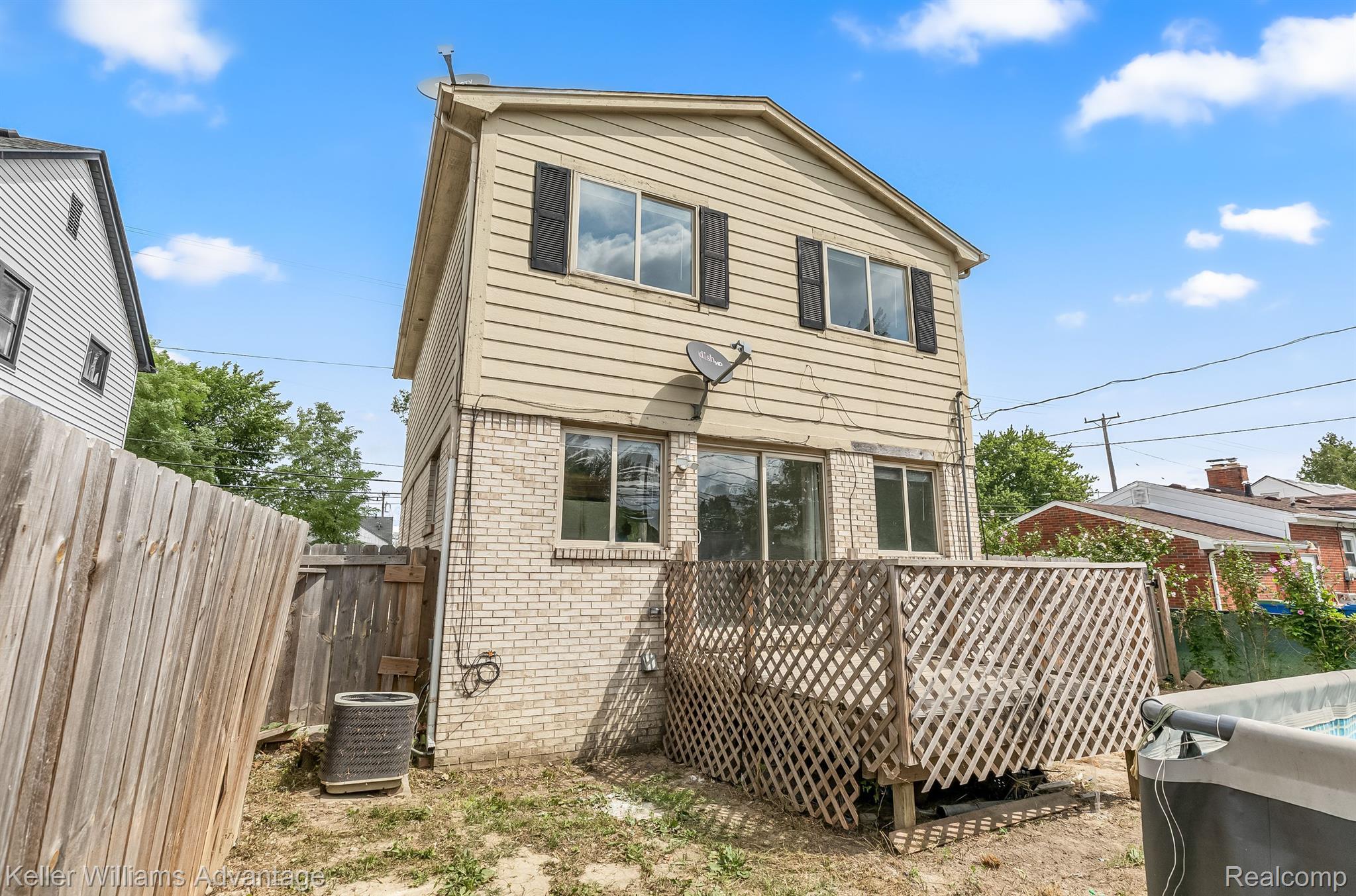 8040 Stephens Road Warren, MI 48089 - Photo 5 of 26 Gallery Image 5