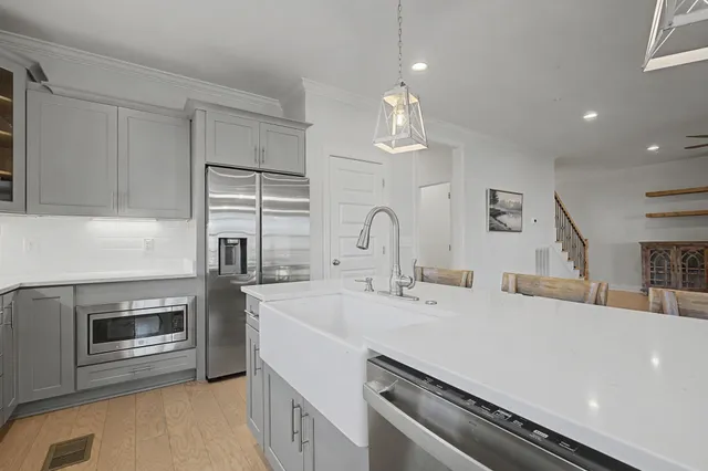 $800,000 | 101 Bledsoe Drive, Hendersonville, TN 37075