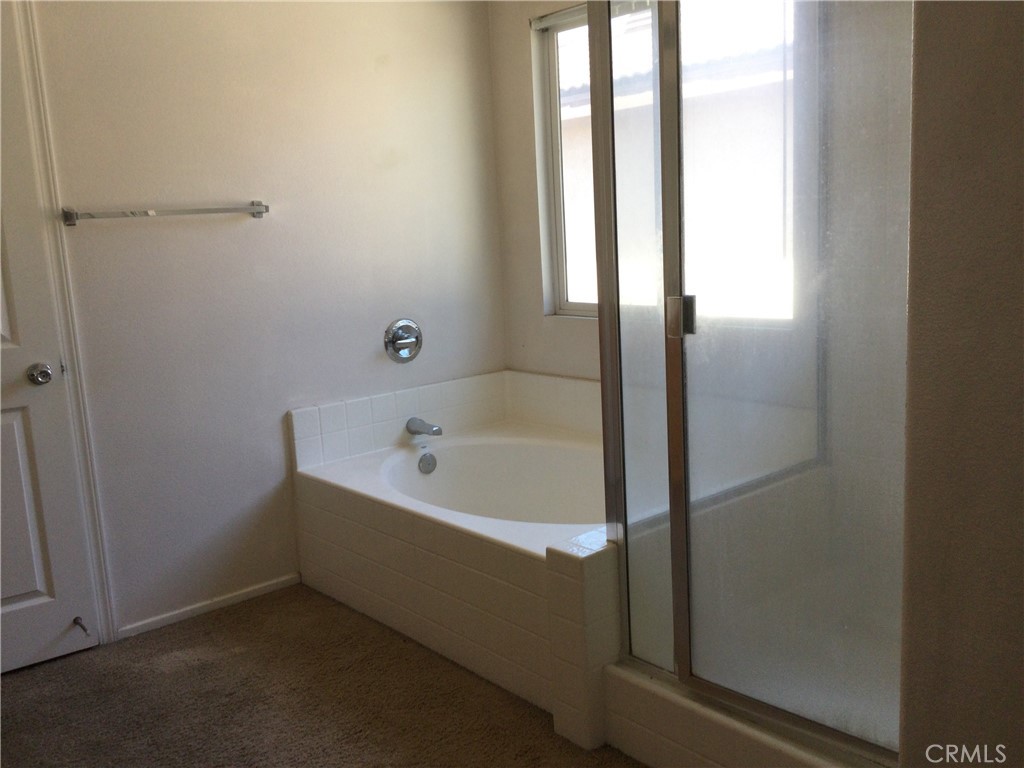 1763 Agrigento Avenue Riverside, CA 92507 - Photo 19 of 28 Main bath