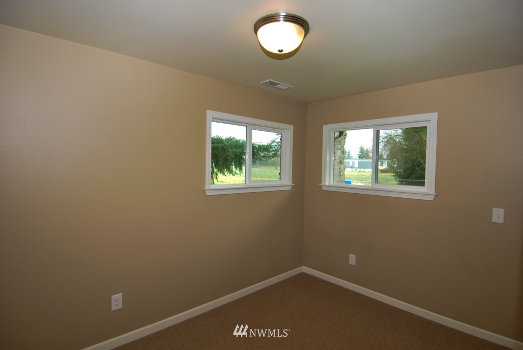 4094 Deming Road Everson, WA 98247 - Photo 22 of 23 Gallery Image 22