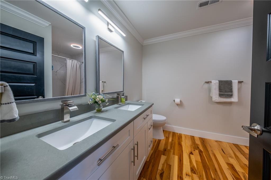 2409 Riverbend Road Jamestown, NC 27282 - Photo 28 of 49