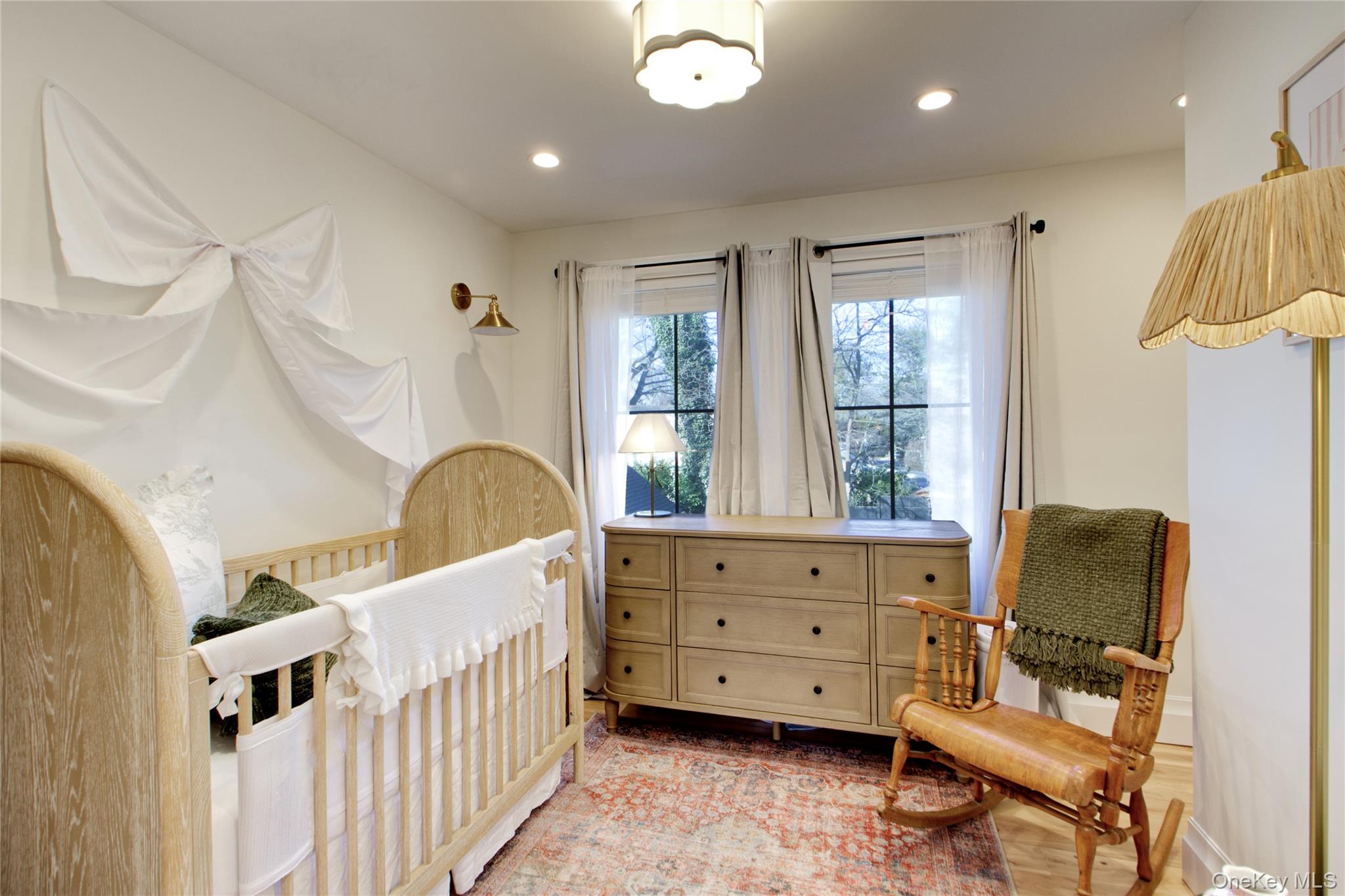 97 Bar Beach Road Port Washington, NY 11050 - Photo 23 of 28