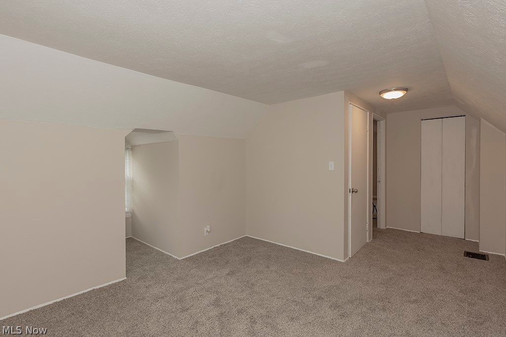 20212 Longbrook Road Warrensville Heights, OH 44128 - Photo 18 of 32