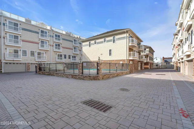 $5,000 | 21 Blaine Avenue, Unit 11, Seaside Heights, NJ 08751