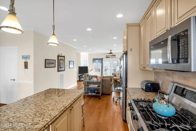 $5,000 | 21 Blaine Avenue, Unit 11, Seaside Heights, NJ 08751