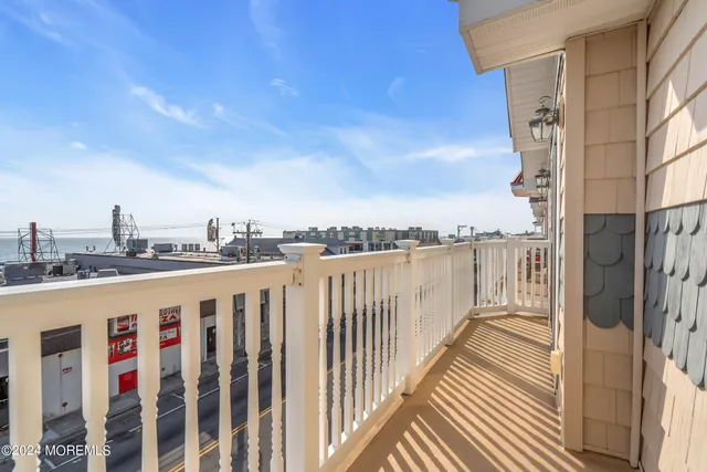 $5,000 | 21 Blaine Avenue, Unit 11, Seaside Heights, NJ 08751