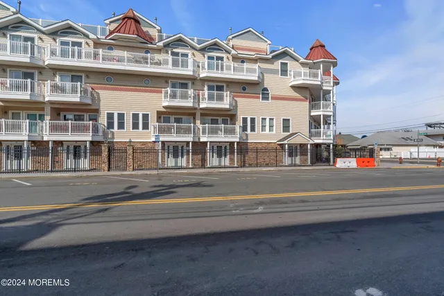 $5,000 | 21 Blaine Avenue, Unit 11, Seaside Heights, NJ 08751