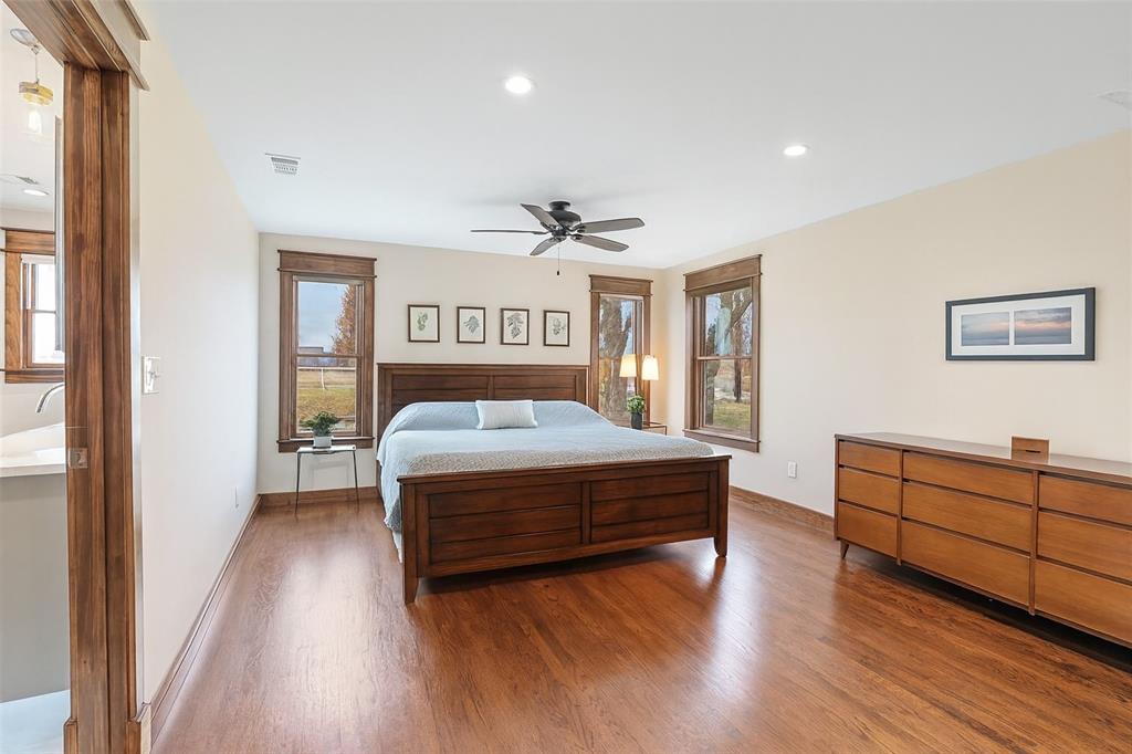 2196 Bledsoe Road Gunter, TX 75058 - Photo 16 of 33 a bedroom with a bed and a window