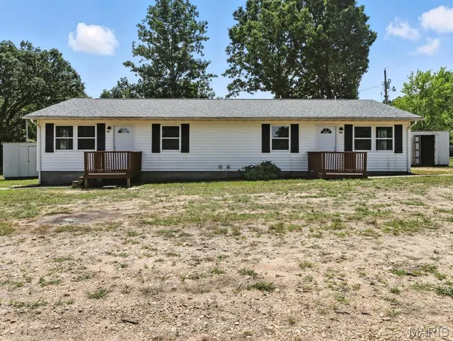 $399,500 | 33650 M- Highway, Plato, MO 65552
