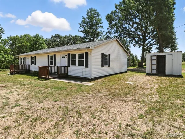 $399,500 | 33650 M- Highway, Plato, MO 65552