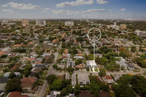 an aerial view of multiple house